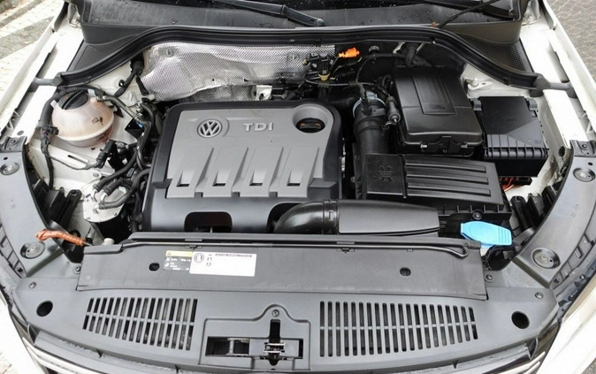 Volkswagen Tiguan cena 45900 przebieg: 179000, rok produkcji 2013 z Szczekociny małe 232